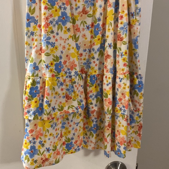 Old Navy girls dress. - Picture 3 of 5